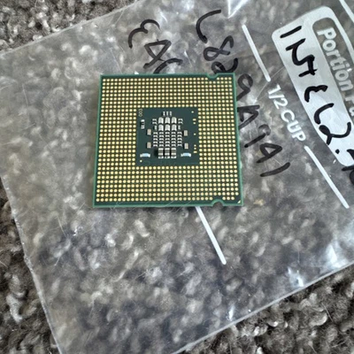 Intel Core 2 Duo E4600 2.40GHz 2-Core LGA775 Desktop CPU Processor 65W SLA94 - Image 1 of 3