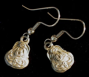 Purse Earrings Victorian Vintage Style Antiqued Pewter - Picture 1 of 1