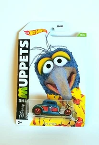 2021 Hot Wheels The Muppets 2/5 Gonzo ‘32 Ford Brand New Minimal Wear on Card - Picture 1 of 7