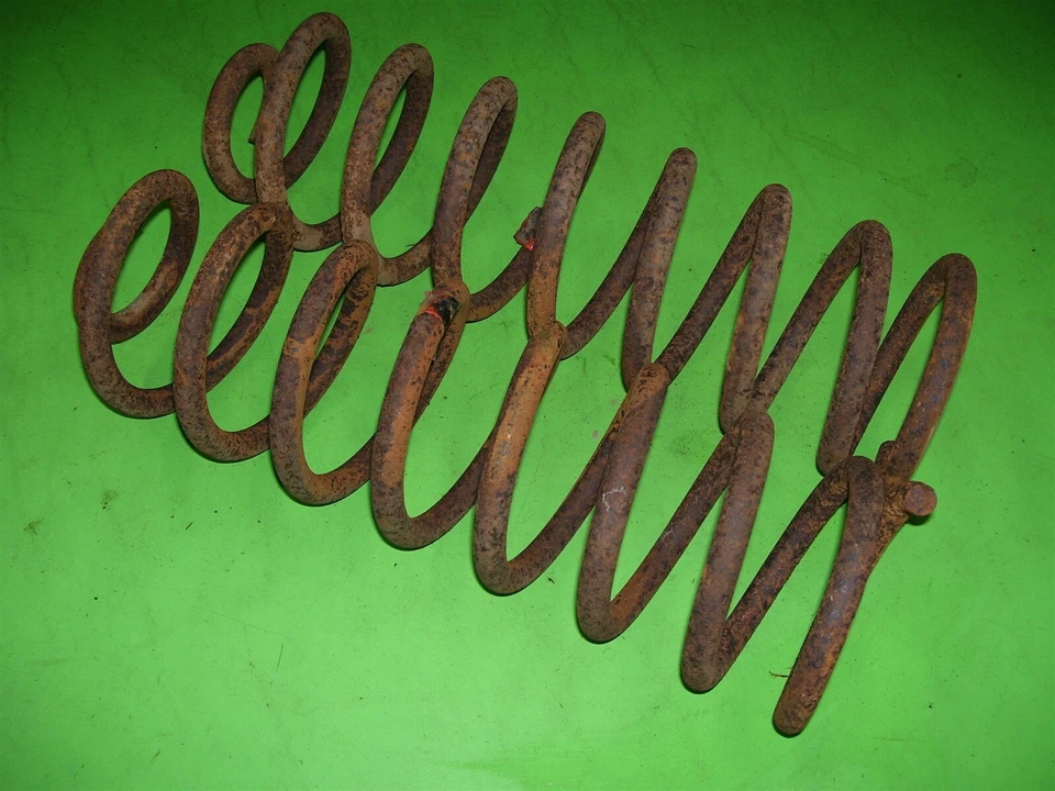 65 MUELLES HELICOIDALES TRASEROS Chevy Impala Super Sport OEM JUEGO DE PAR 12 pernos SS BelAir  Foto 1 de 4