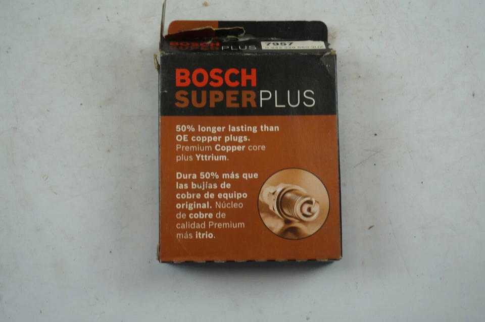 BOSCH SUPER PLUS 7957 SPARK PLUGS PACK OF 4 NOS - Image 1 of 4