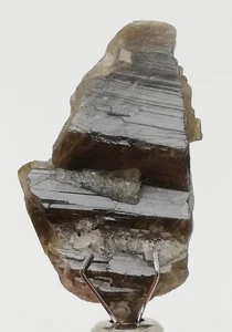 28 CARATS NATURAL AXINITE CRYSTAL FROM PAKISTAN, (AO-77) - Picture 1 of 18