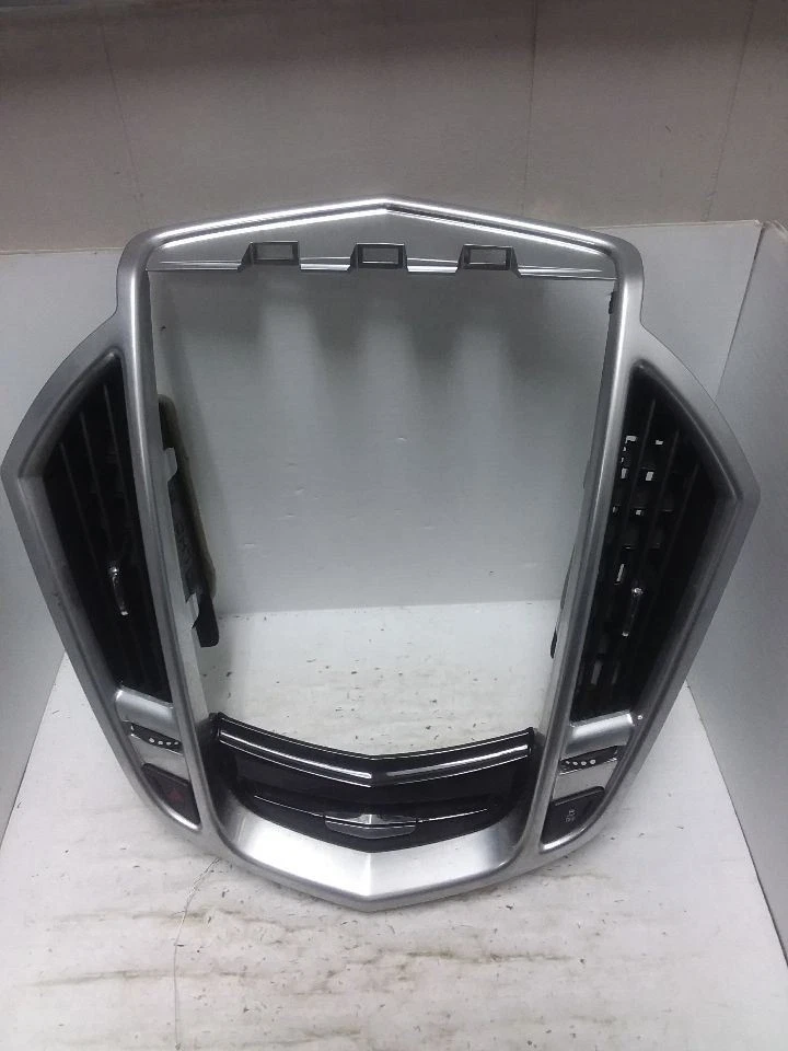 Bisel de ajuste de radio para tablero central para Cadillac SRX 13-16 22966051 Foto 1 de 4