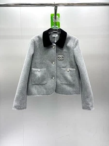 Chanel CC Velvet Collar Splicing Intimate Short Coat M - Picture 1 of 9