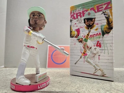 Luis Arraez San Diego Padres MLB 2024 SGA Bobblehead Nuevo en Caja 2023 Campeón de Bateo Foto 1 de 4