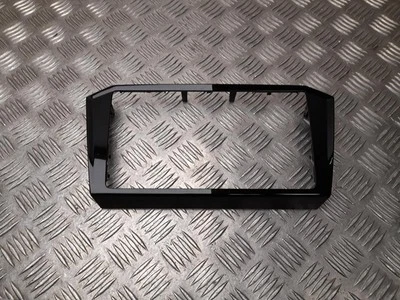 Cubierta Volkswagen Passat Variant 2018 multimedia 3G8858069 Foto 1 de 4