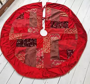 Christmas Tree Skirt Red Velvet Damask Gold Trim JCPenney Home Collection 51" - Picture 1 of 8