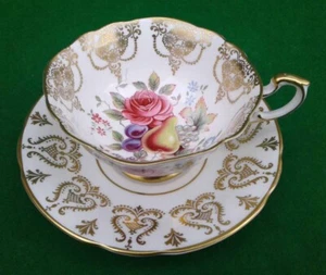 PARAGON “PINK ROSE AND FRUIT” FINE BONE CHINA TEA CUP AND SAUCER. - Picture 1 of 14