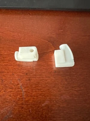 Clips de retención para parasol BMW 3.0 cs, csi, E9 (2) NLA Foto 1 de 2