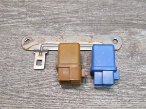 90-96 NISSAN Z32 300ZX JUEGO DE 2 RELÉS CON MONTAJE SOPORTE OEM - Imagen 1 de 12