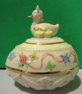 LENOX 2011 Escultura Anual EASTER EGG DARLING PACKLINGS - NUEVO EN CAJA con certificado de autenticidad - Imagen 1 de 12