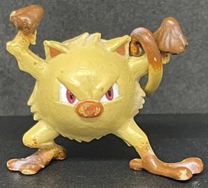 POKÉMON 1999 TOMY MANKEY - Picture 1 of 2