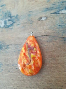 ♥Nr.D17c- Toller alter Glasanhänger orange gelb 35 x 20 mm♥ - Picture 1 of 2