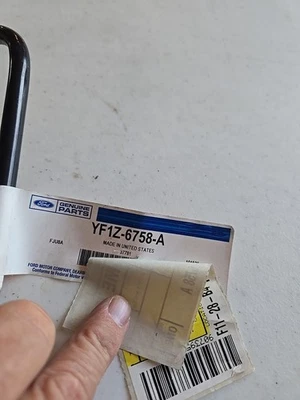 Ford YF1Z-6758-A Crankcase Breather Tube 2000-07 Tauras & Mercury Sable - Image 1 of 4