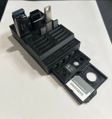3D Printed USB, SD & Micro SD Card Storage Box – Compact Organizer with SlideOut - Image 1 of 3