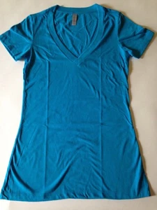 Clementine Apparel Womens Blue Short Sleeve V-Neck T-Shirt Soft Slim Fit Small - Picture 1 of 12