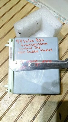 MÓDULO DE CONTROL DE TRANSMISIÓN DE 4 VÁLVULAS VOLVO 850 NO TURBO 1994 Foto 1 de 4