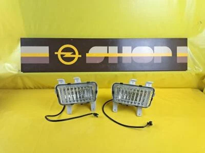 Right Fog Light + Left Opel Omega A Pair Original New NOS - image 1 of 4