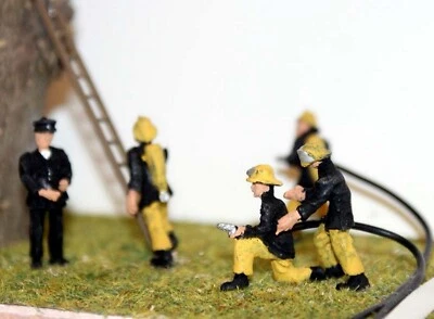 5 1970 Fire Fighters F134ap3 PAINTED OO Scale Langley Models People Figures - Image 1 of 3