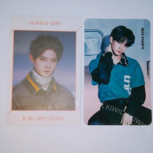 Tarjeta fotográfica Wanna One INDIVISA versión libro de arte + regalo - Bae Jin Young - Imagen 1 de 4