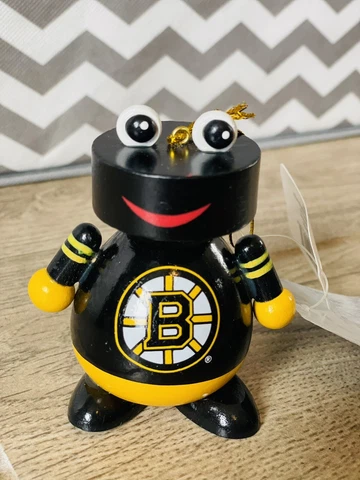 NHL Boston Bruins Hockey Bobble Head Wooden Painted Christmas Tree Ornament NWT Cover