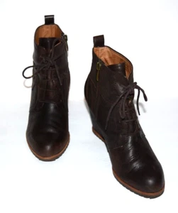 BIALA BROWN LEATHER WEDGE ANKLE BOOTIE BOOTS WOMEN SZ 38 *GUC* - Picture 1 of 12