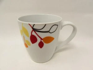 Brooke by Tabletops Unlimited Tasse orange gelb&schwarz Blätter ohne Rand b107 - Bild 1 von 2