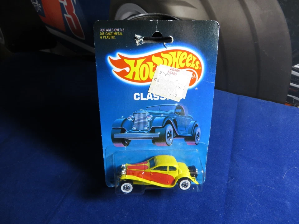 1986 Hot Wheels Classics Main Line '37 Bugatti - Image 1 of 1