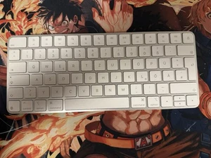 Apple Magic Keyboard Bluetooth Tastatur - Silber/Weiß, Deutsch Wie Neu - Bild 1 von 3