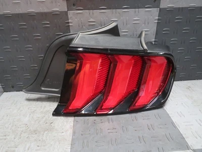 TAIL LIGHT 2020 FORD MUSTANG Rh oem - Image 1 of 4