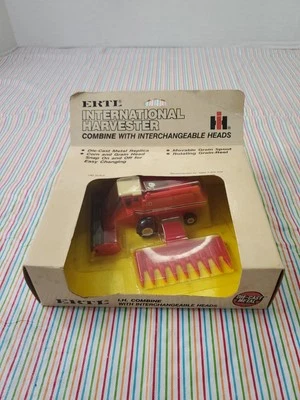 Ertl 1/80 Scale IH International Harvester Combine Sealed BRAND NEW NOS - Image 1 of 4