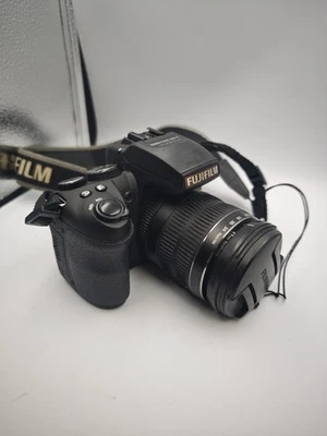Fujifilm FinePix HS Series HS30EXR 16.0MP Digital Camera, Battery. Free Postage  - Image 1 of 4