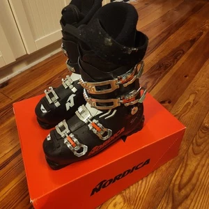 Nordica Cruise Ski Boots Size 26 26.5 bought new in 2023 and used three seasons - Picture 1 of 9