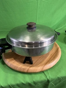 SALADMASTER w/ Vapor  & Dome Lid 7817 Electric Oil Core Skillet 11” TESTED Good - Picture 1 of 14