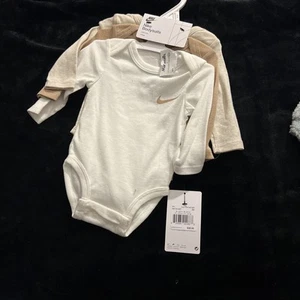 Baby Nike 3-Pack Long Sleeve Cotton One-Piece Bodysuit 100% Cotton - Picture 1 of 3