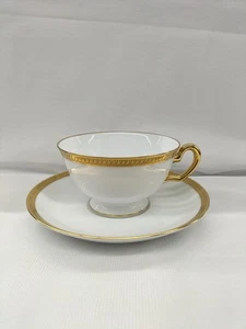 Okura Touen Model Number: One-leaf Gold Eclipse Cup & - Picture 1 of 4
