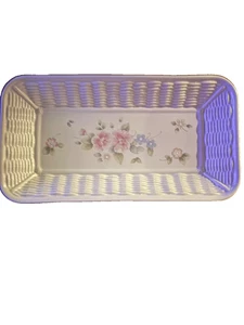Pfaltzgraff Tea Rose Rectangle Basket Weave Bread Tray Platter -12" x 6.5" MINT - Picture 1 of 3