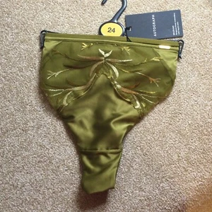 M&S Size 24 Autograph Gorgeous Liquid Satin Brazilian Knickers Chartreuse Green - Picture 1 of 8