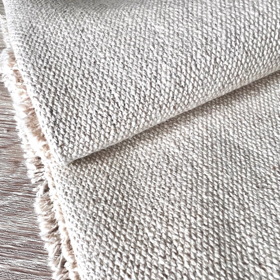 1291. FRENCH Heavy LINEN look Plain Fabric. Price per 1/2 metre, 145cm wide - Image 1 of 1