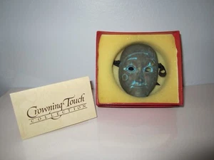 Brass Carnival Mask Antique Finish A Crowning Touch Exclusive - Picture 1 of 7