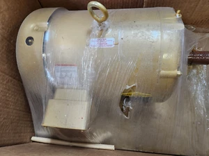 New NOS NIB Baldor EM3711T 15 HP 3 Phase 3450 RPM 37B101Y510H1 - Picture 1 of 4