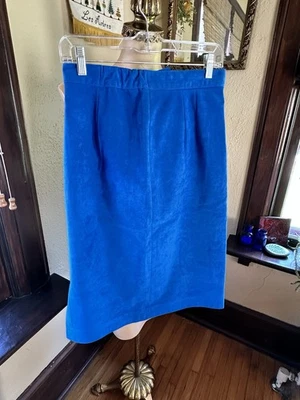 Vintage 80’s Electric Microsuede Pencil Skirt by Samuel Robert Size.8 USA Made - Image 1 of 4