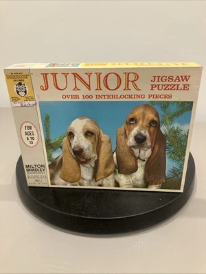 Rompecabezas junior 4828-1 Basset Hound 1968 vintage Milton Bradley Foto 1 de 4