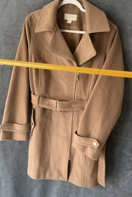 Michael Kors Camel Corbata Cinturón Abrigo Largo Acentos Dorados Cremallera Talla XL Foto 1 de 4