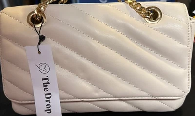 Bolso para mujer The Drop Koko con correa de cadena con solapa, color hueso Foto 1 de 4