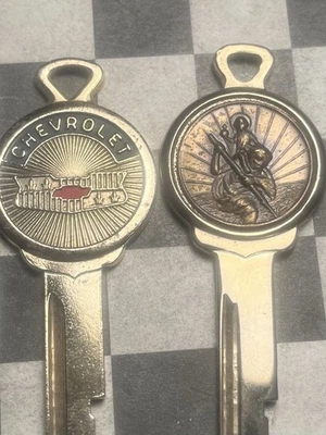 Chevy Gold Plated CREST KEY fits 1969 1973 1977 1981 Camaro Corvette Chevelle SS - Image 1 of 4