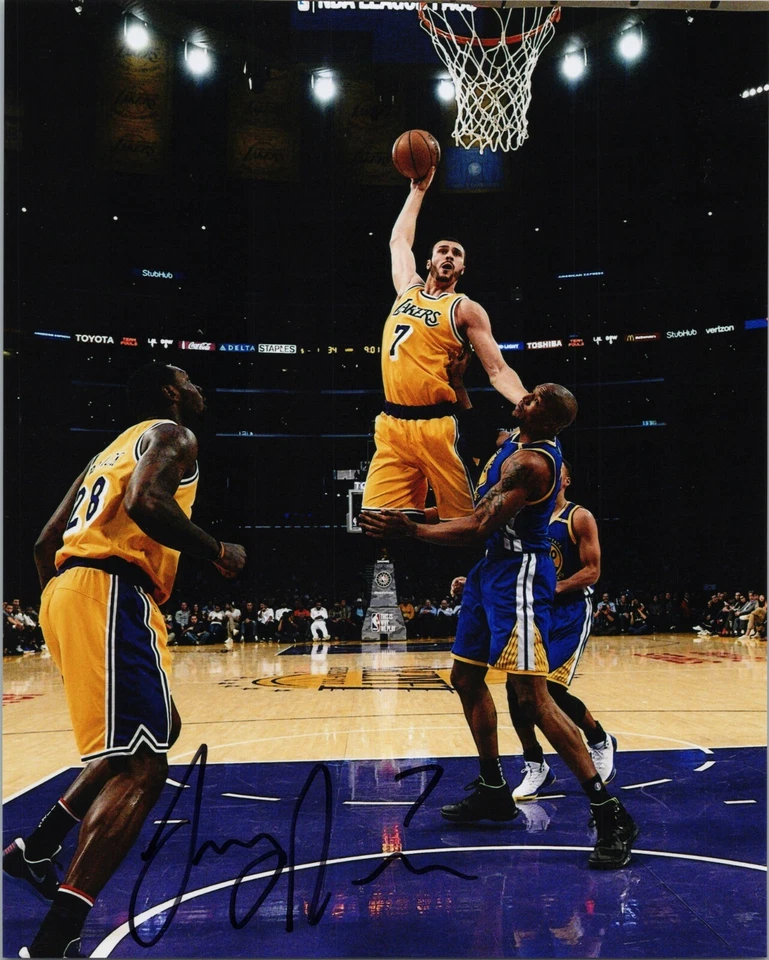 LARRY NANCE JR. Auténtica foto firmada a mano "LOS ANGELES LAKERS Dunk" 8x10 (A) Foto 1 de 1