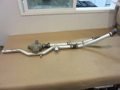 Termostato Ferrari 512 TR/M con tubos pieza adjunta # 124145 Foto 1 de 4