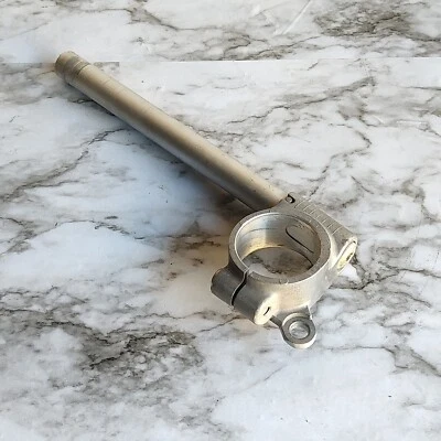 93-95 Kawasaki Ninja ZX-7 ZX-7R Manillar Derecho Clip-On LIGERAMENTE DOBLADO 46012-1237 Foto 1 de 4