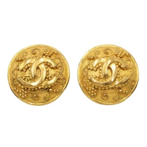 CHANEL Gold-tone Coco Mark Logo Round Vintage Earrings Clip-on Women K2211 - Picture 1 of 6